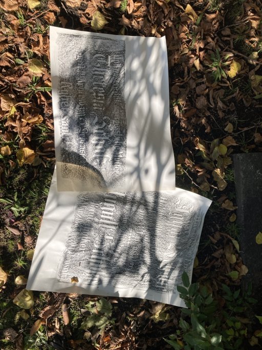 Don't cry, we'll meet again. Headstone witnesses of Czech-German history