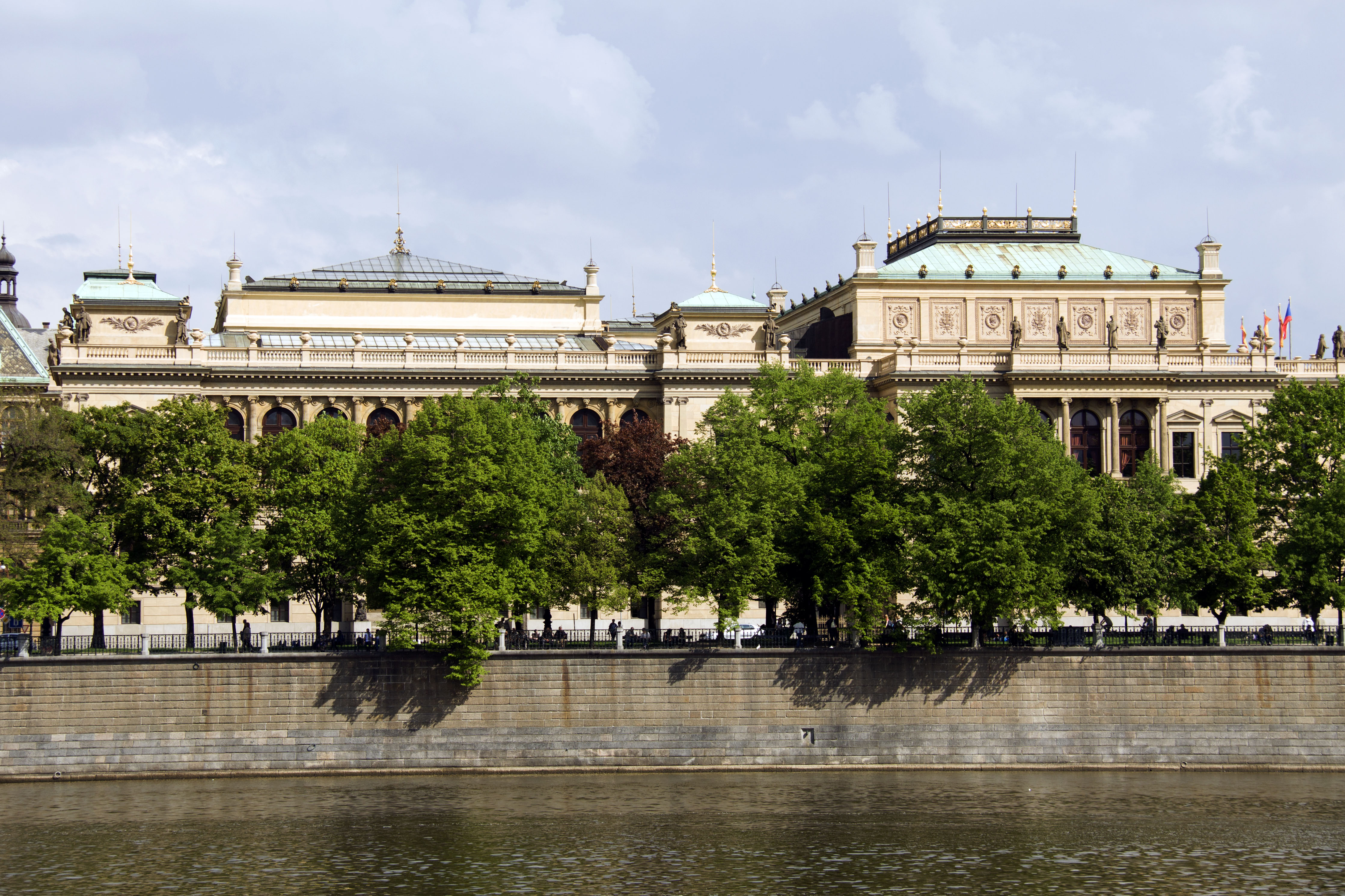 Rudolfinum – A Guided Tour for International Students